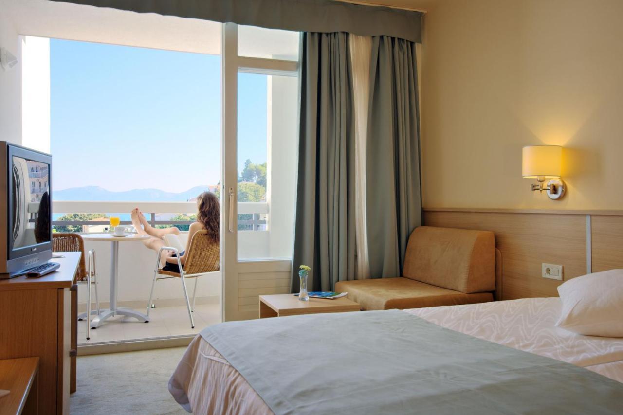 Hotel Quercus 드레베니크 외부 사진