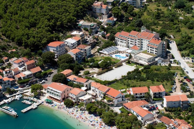 Hotel Quercus 드레베니크 외부 사진